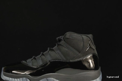 Hyperoad AND GOWN 11 - JORDAN CAP RETRO 1005